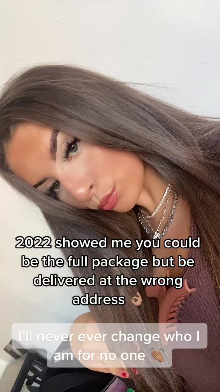@Chlo