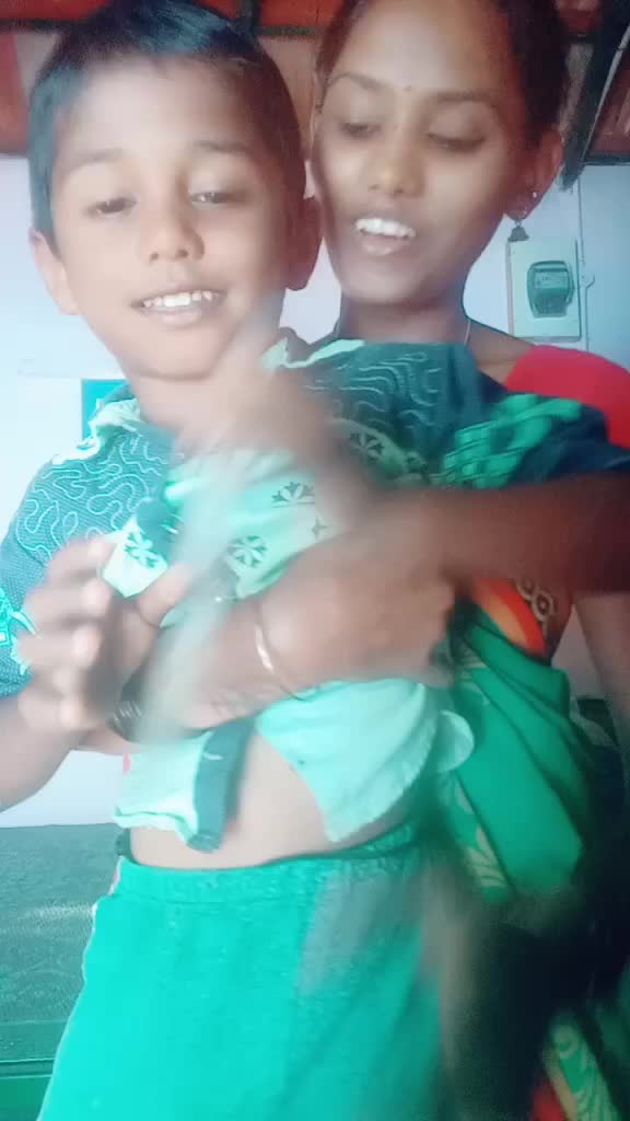 @💗💗 Kanimozhi 🌹🌹