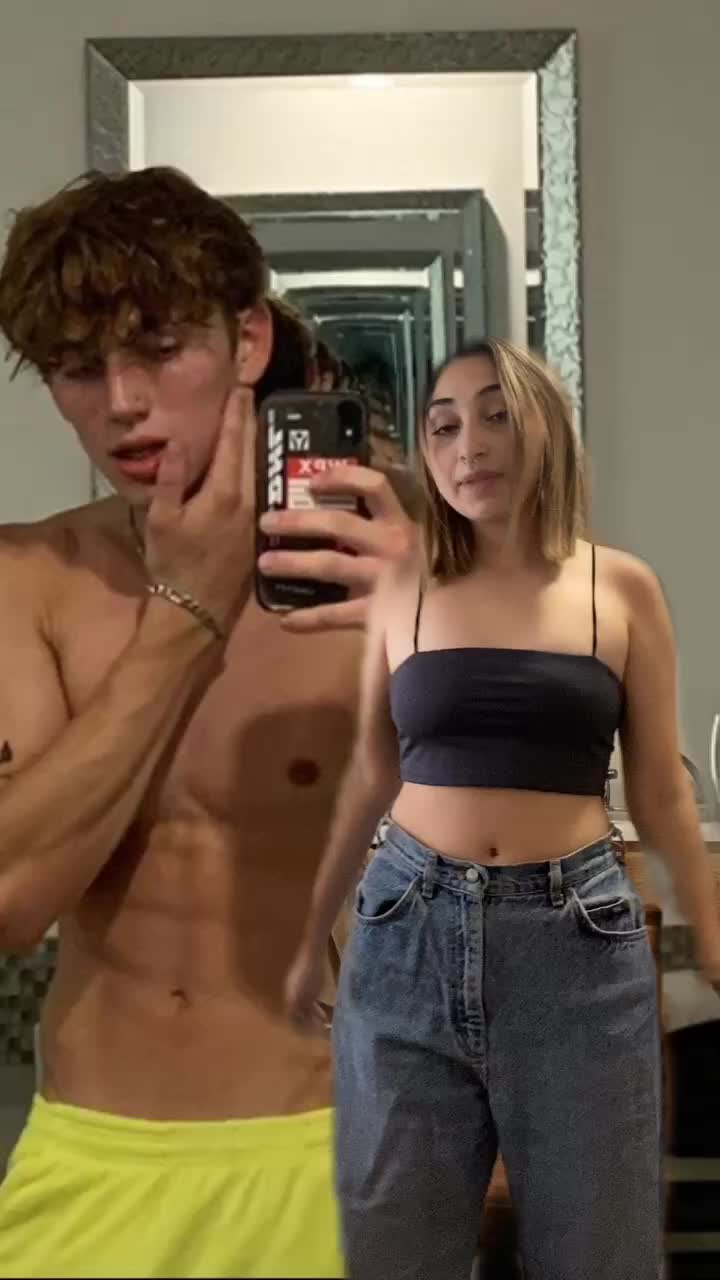 @Vivianna🦋😇