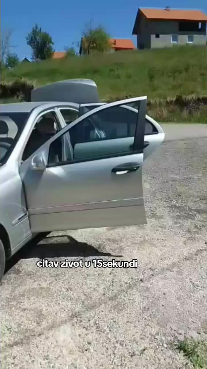 @Mujo_283