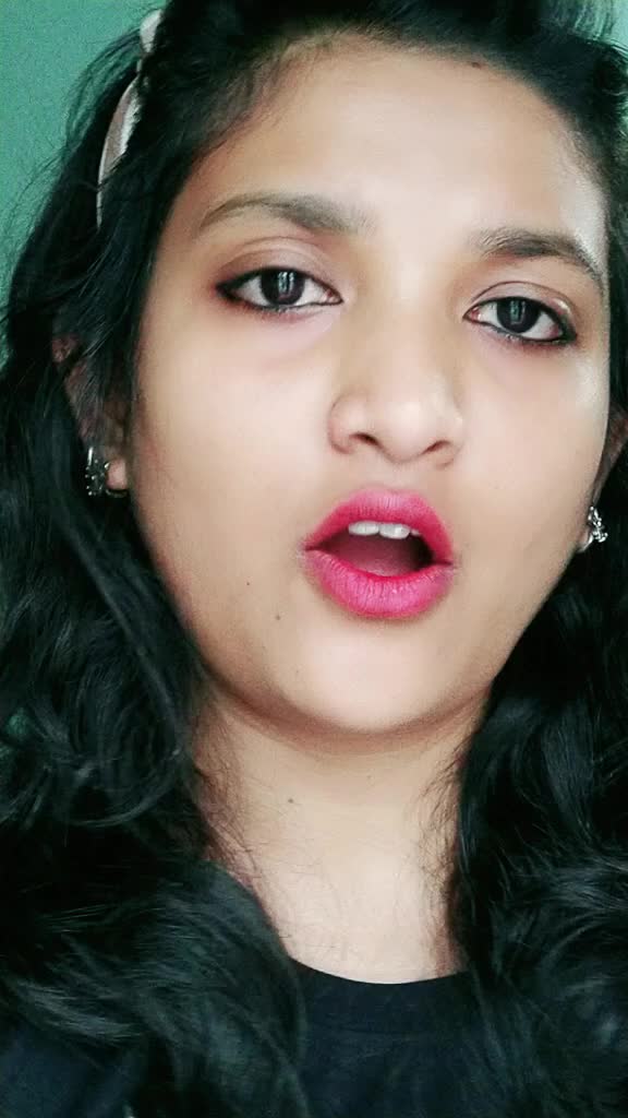 @👑Deepthee Dimple👑