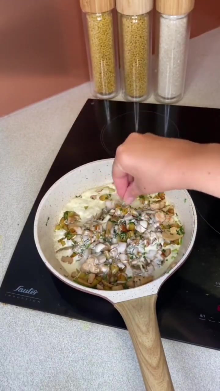 @cookingwithamine