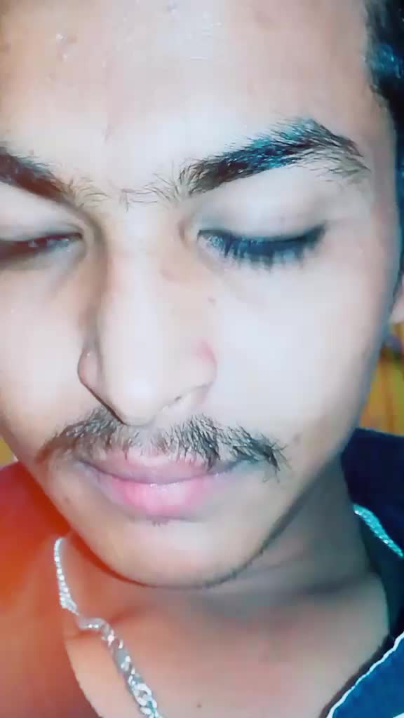 @Reblefarooq   143❤😍