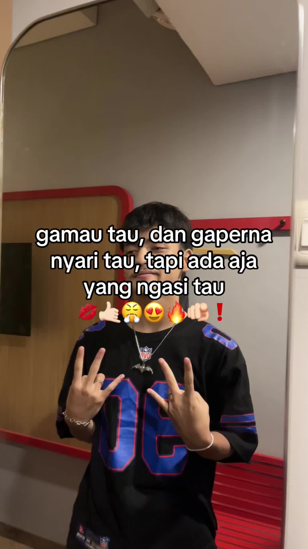@shetwizz