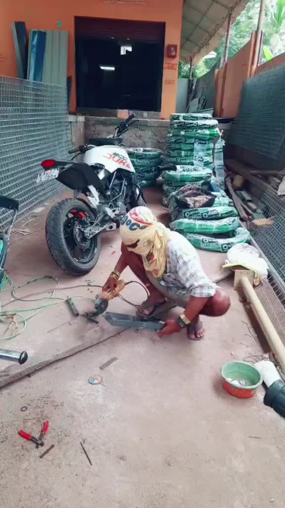 @rossi_vv_46