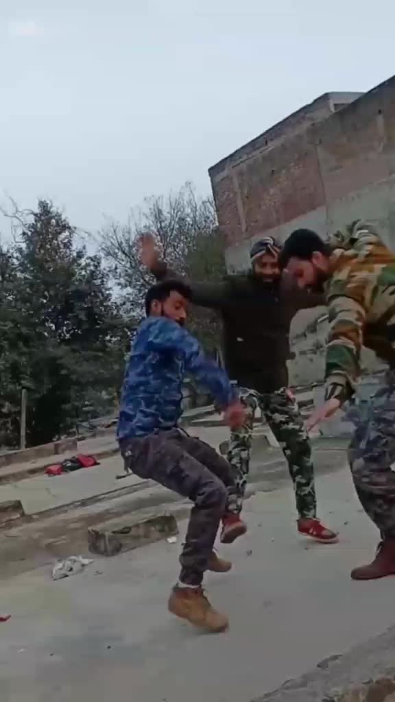 @__આથિશ__