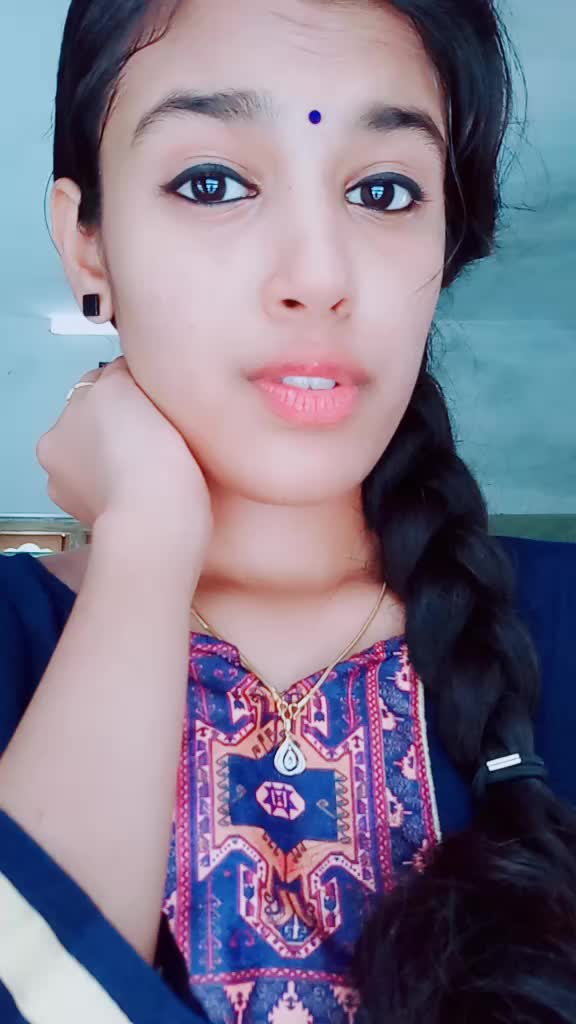 @_Anu_1405_