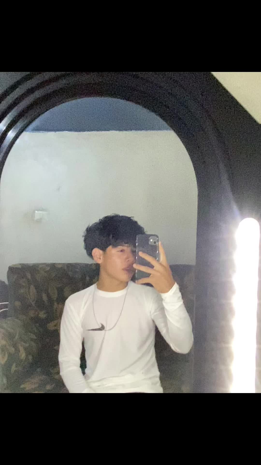 @Dn_Mate 👄