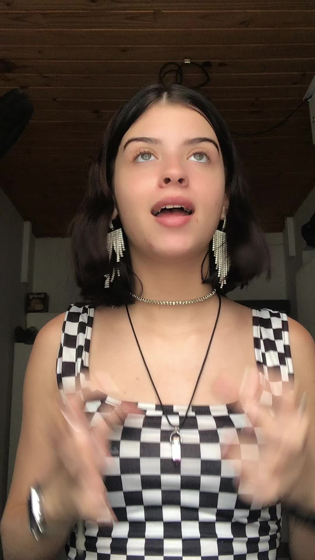 @Laryssamartinsoficial