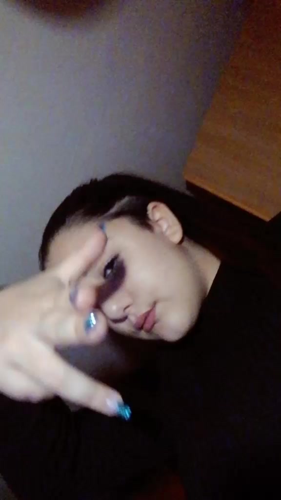 @queen_