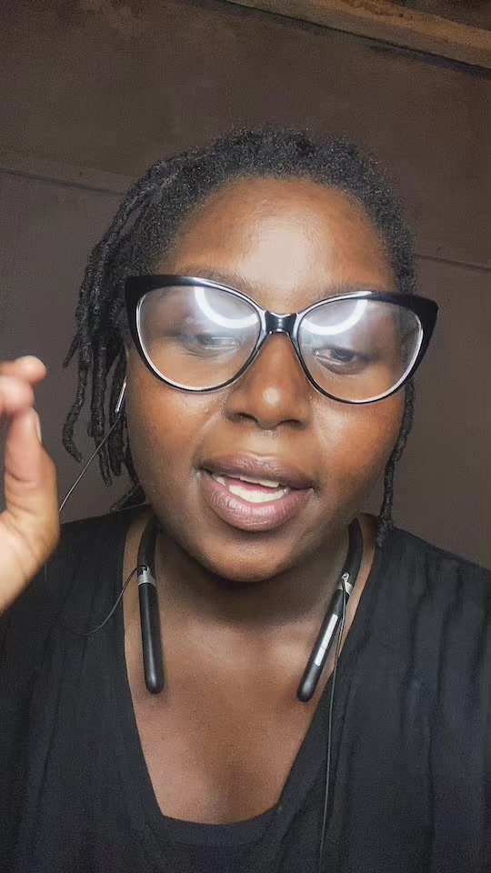@EMELIA_KOMBONI.MUA.CHEF