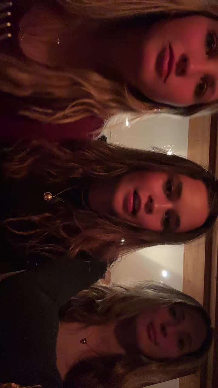 @elllissa