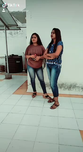 @janudiii😜