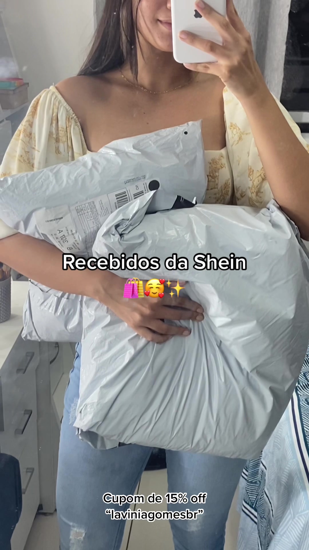 @laviniagomes__