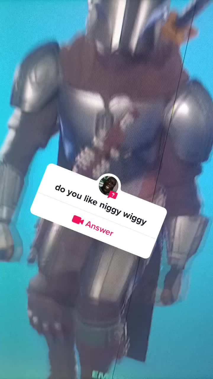 @<( ̄︶ ̄)>