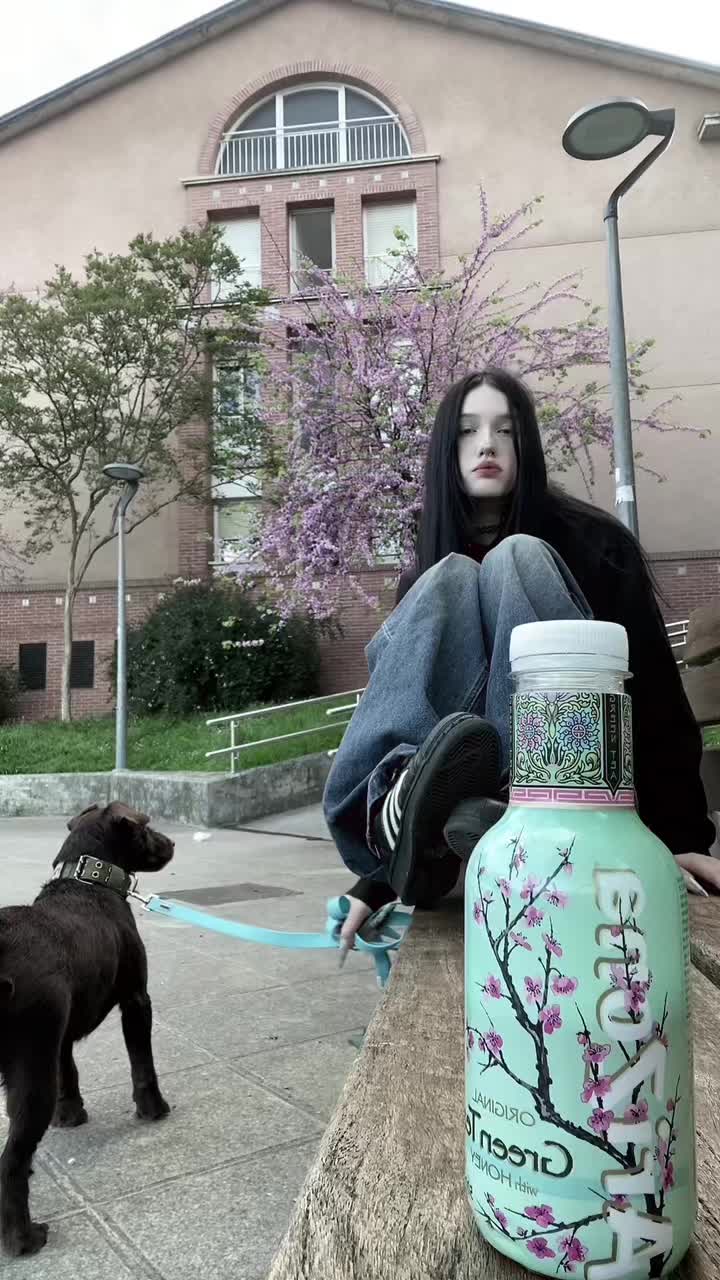 @юрикаа