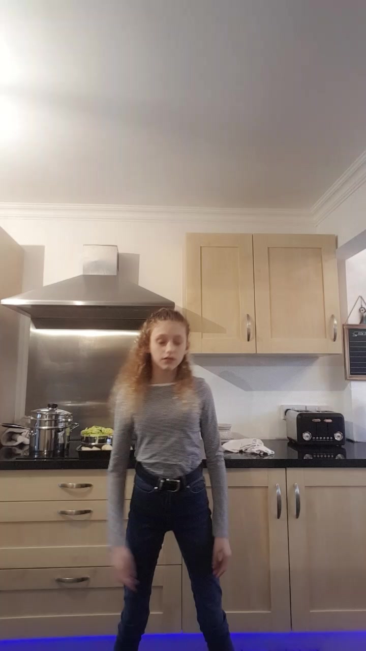 @Ellie.white_spam