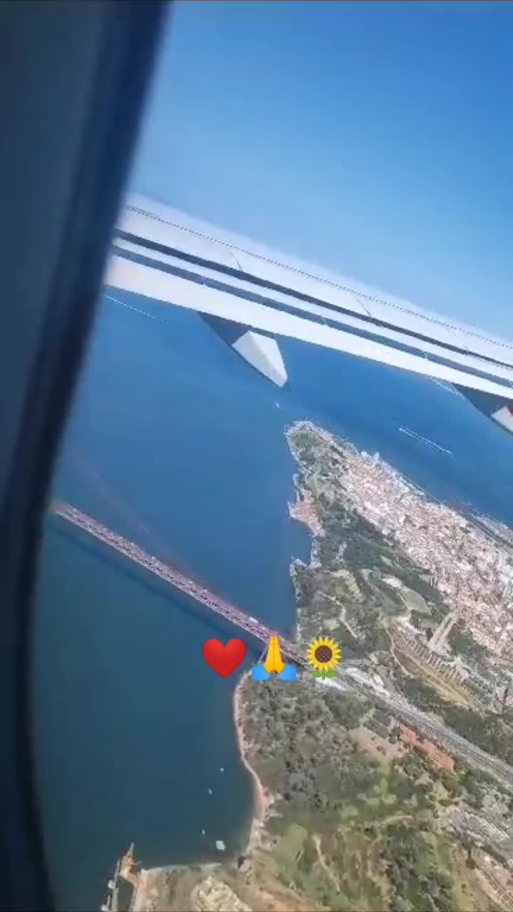 @DISNEY 🇵🇪🧃