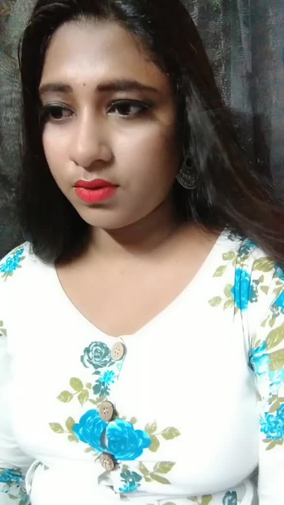 @👑 Love Queen puja ❤