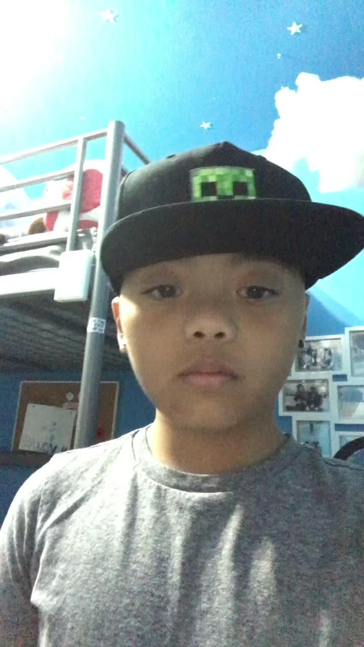 @😎