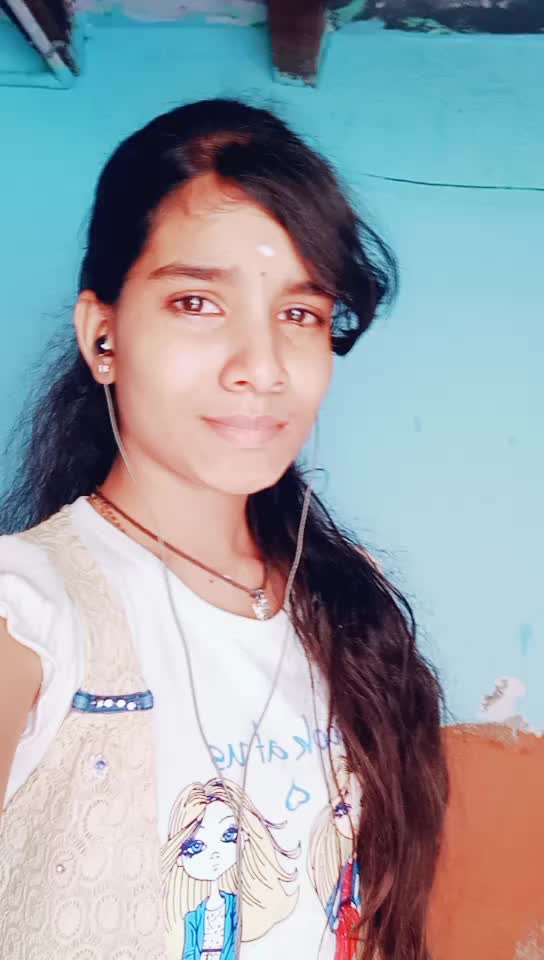 @bantrothu ramya pour