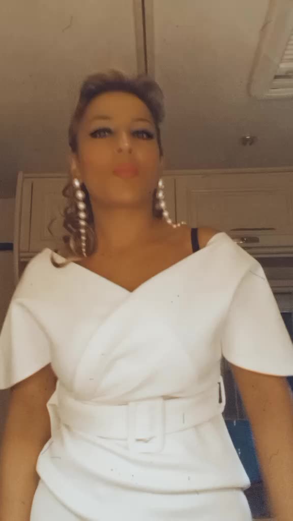 @melodie ❤️ ❤️ ❤️ 💋💋⚘️⚘️