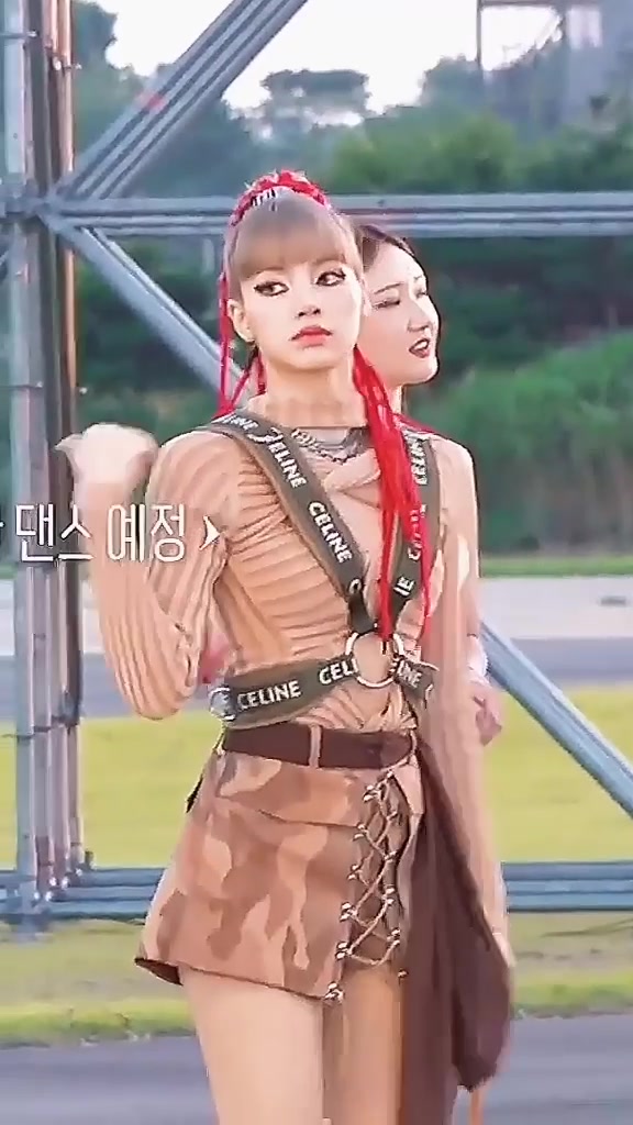 @Sophia