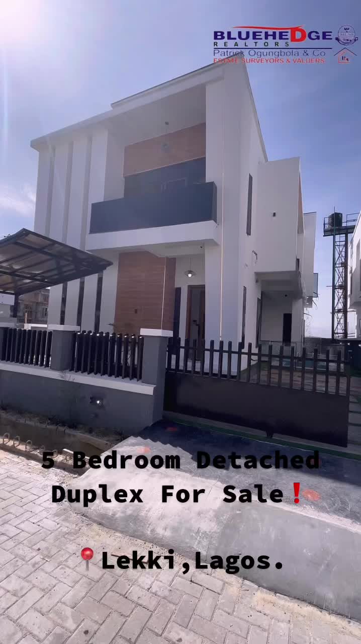@BLUEHEDGE REALTORS