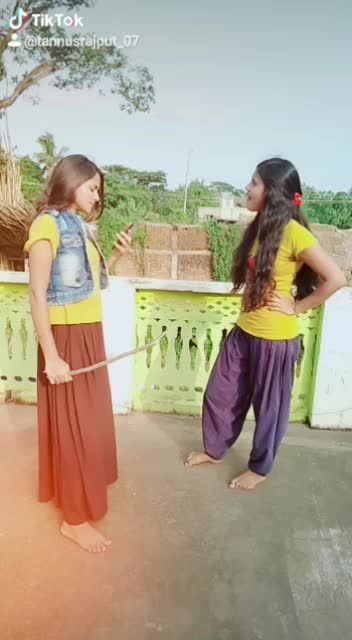 @SoNaLi SiNgH