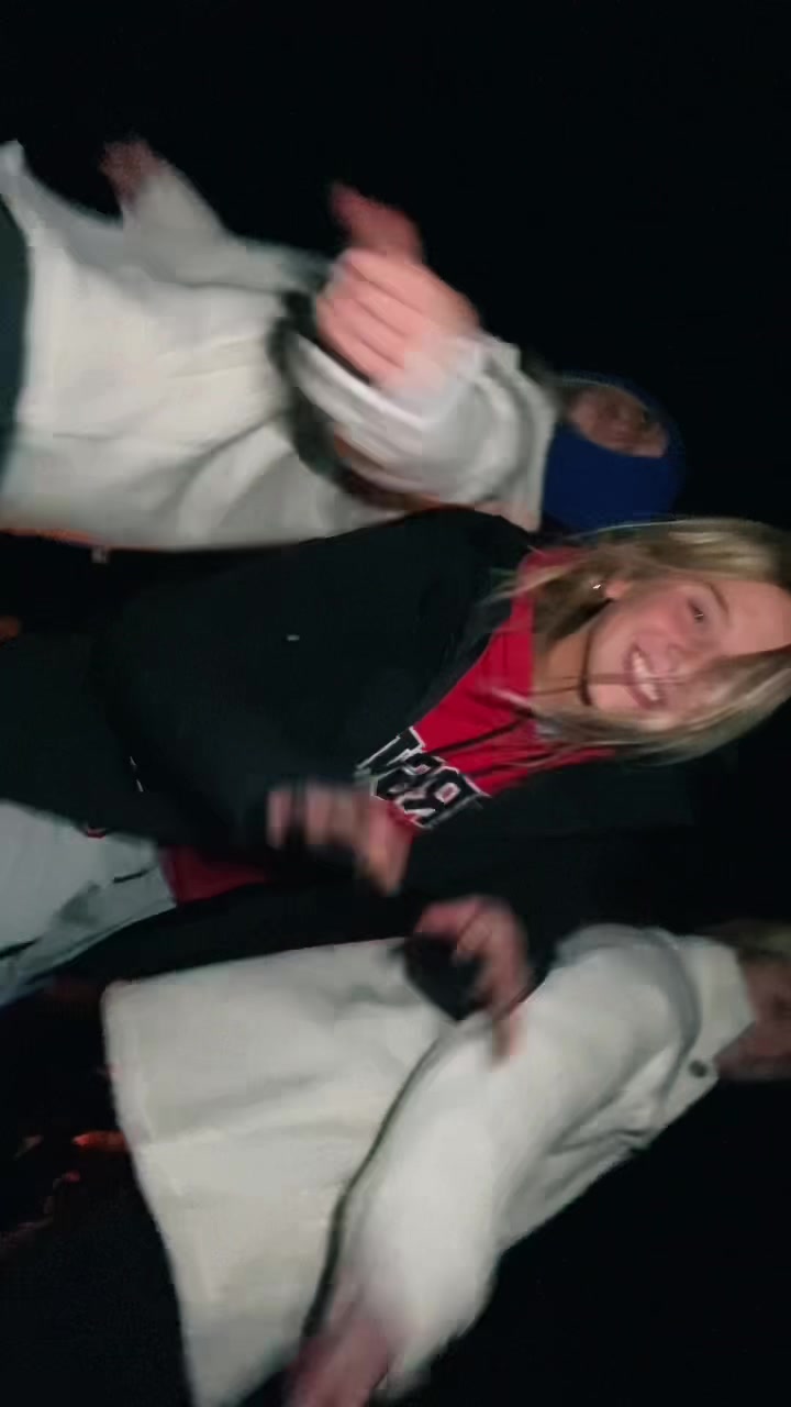 @D💲