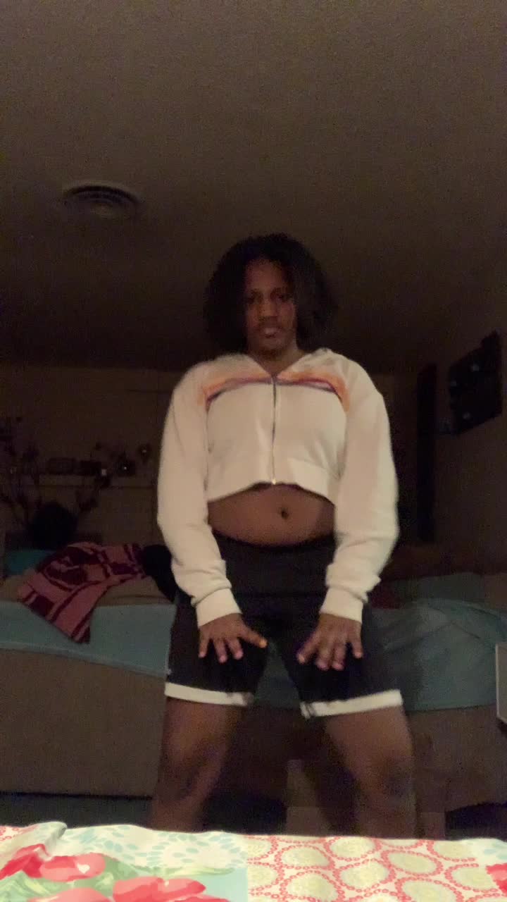 @naynay😘 .