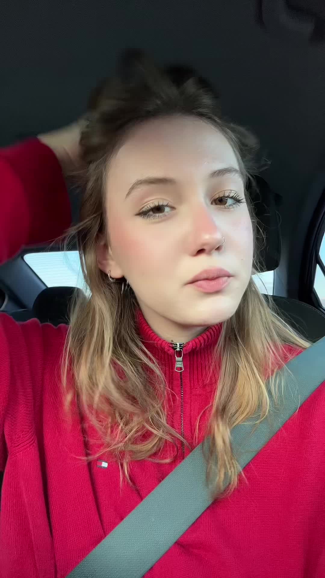 @m𖦹nica