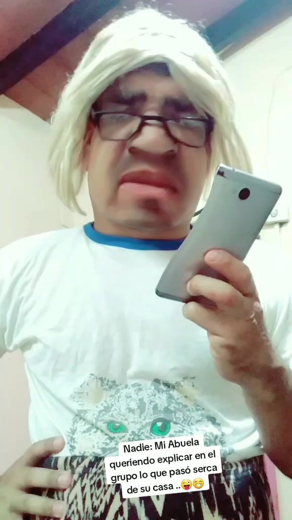 @julio_s&aacute;nchez