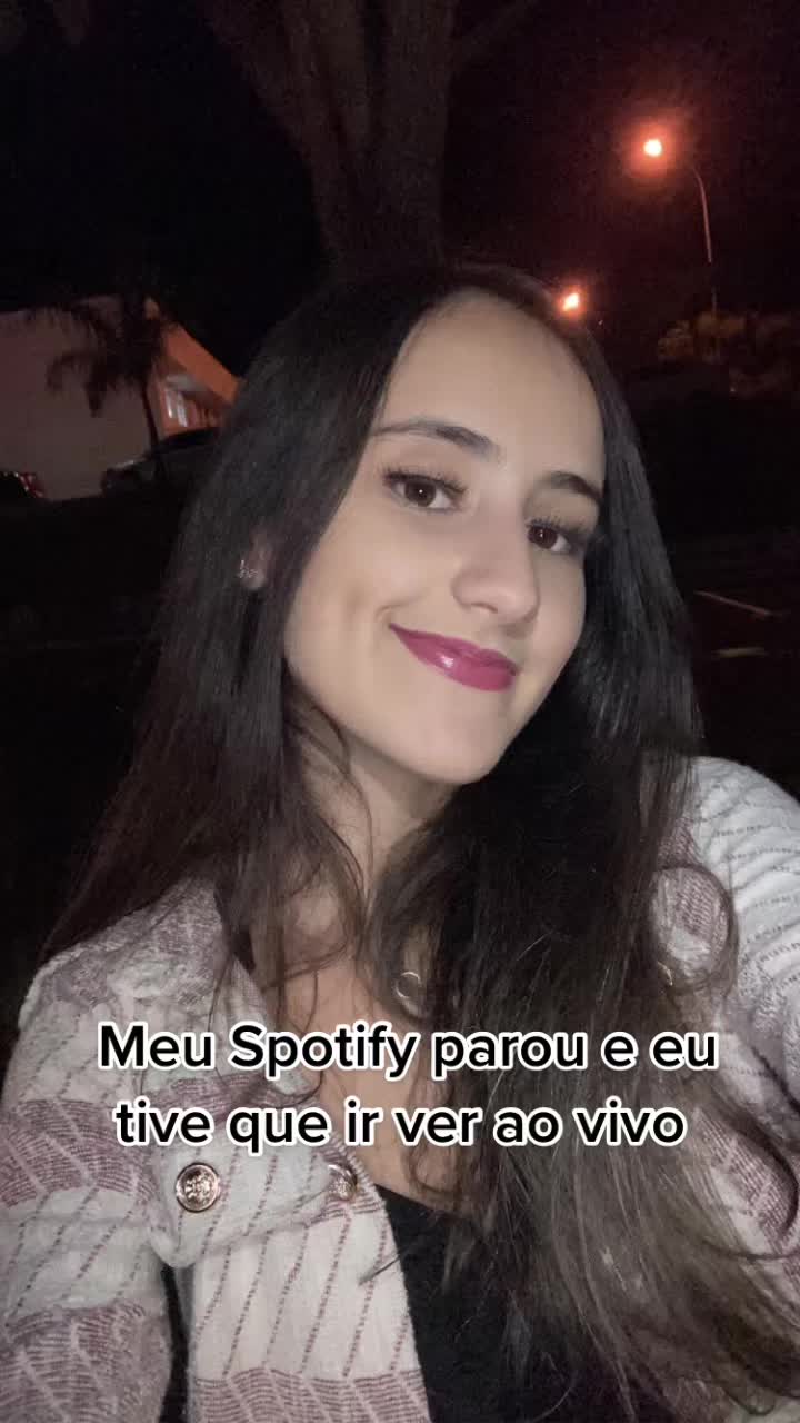 @Isadora