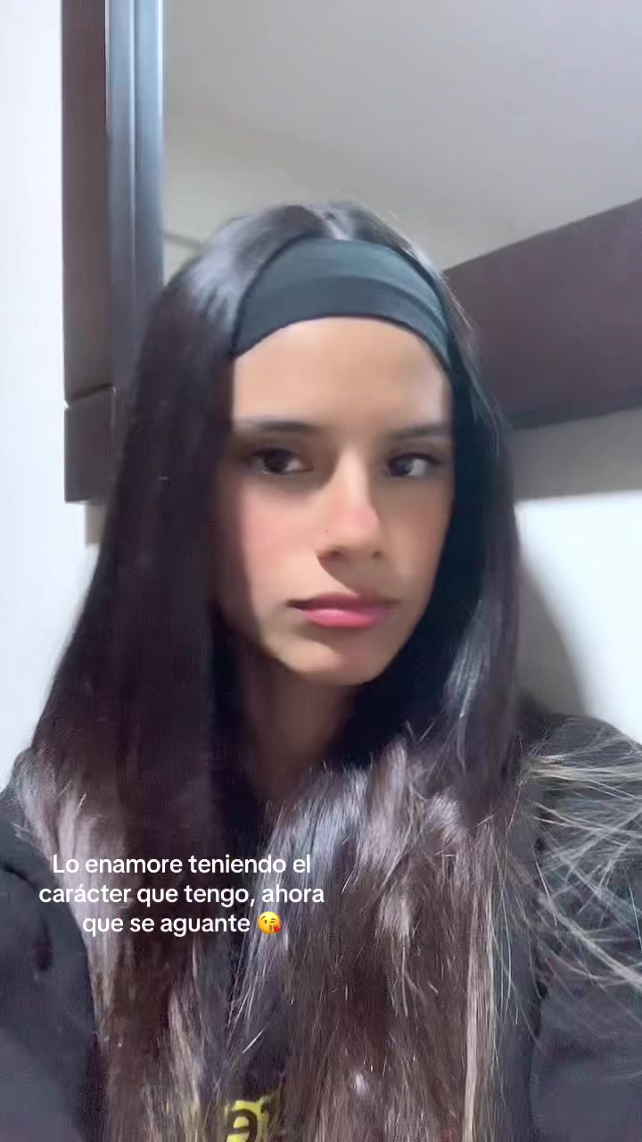@arii_rojas