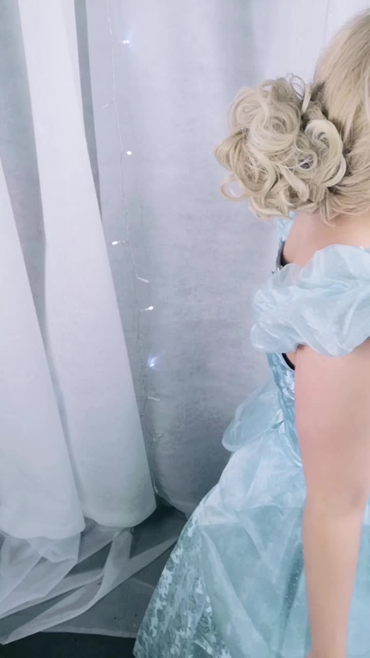 @Cosplay Curator1