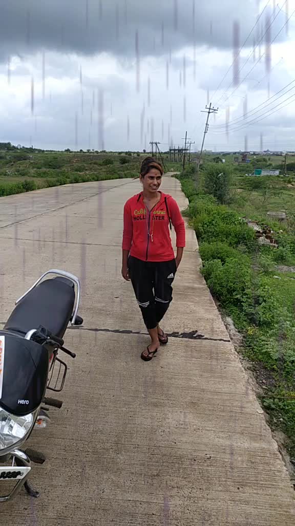 @nisha kambhle