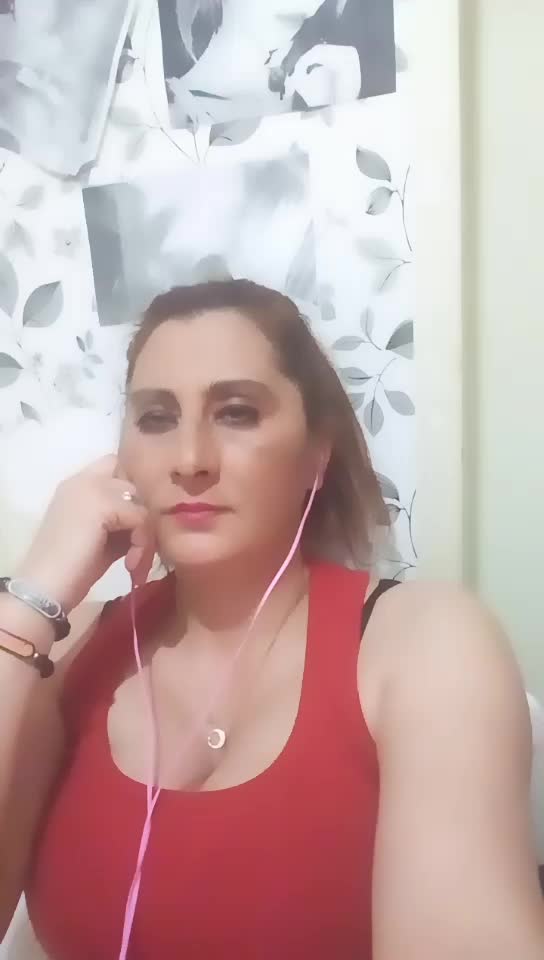 @Ebru Yandemir