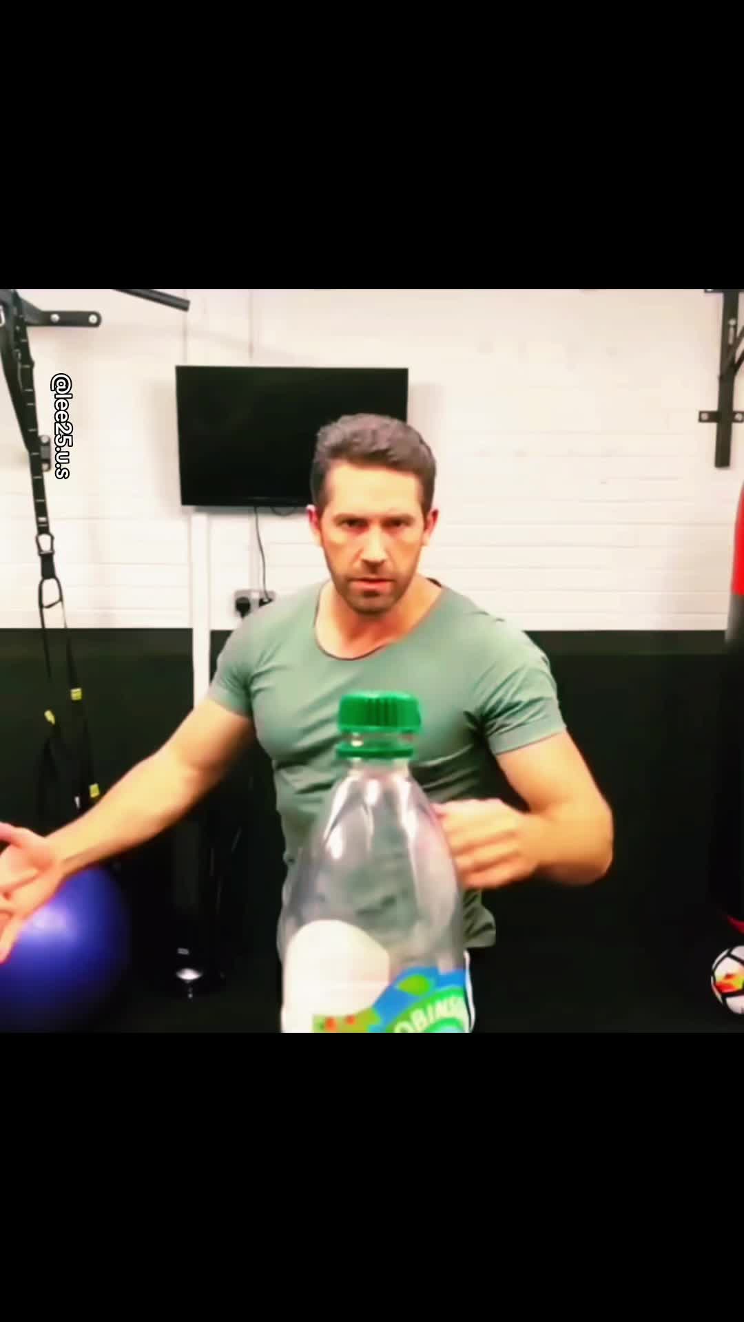 @Lee25🐉