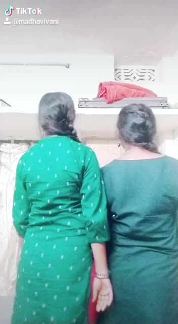 @vanirozy