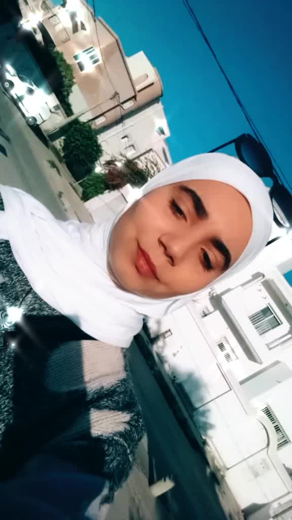 @Eya_hwas