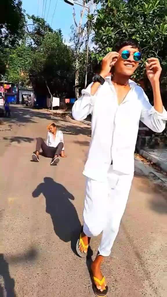 @😎Çáll Mē Tálèñtēd🔥