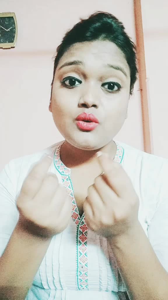 @👸Moutrisha Naskar