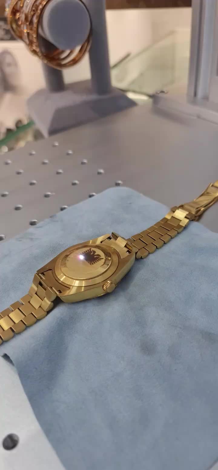 @Ardi_watches