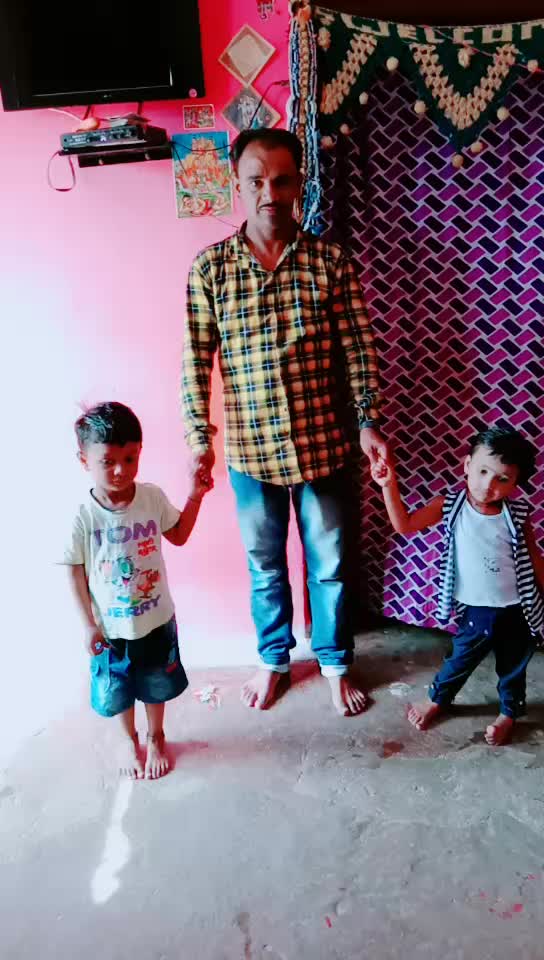 @parvin Boryale