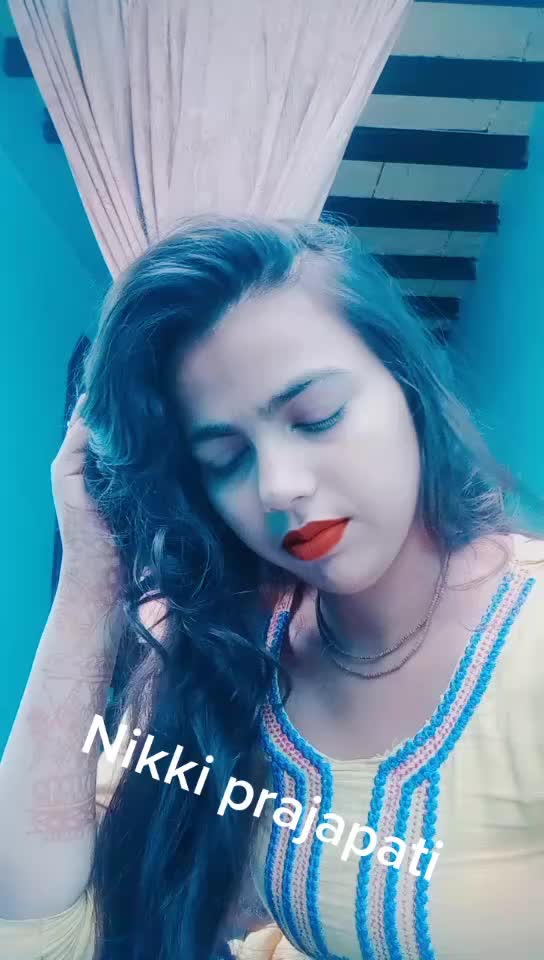 @nikkiprajapati😘😘
