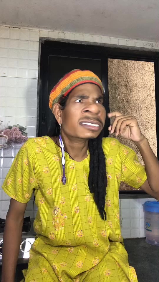 @funnyboy___