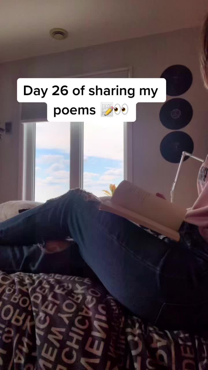 @elisfeather
