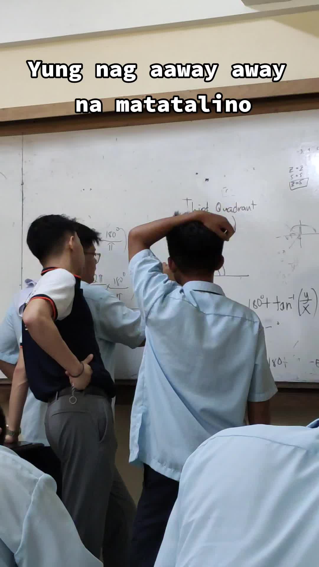 @.andrewww