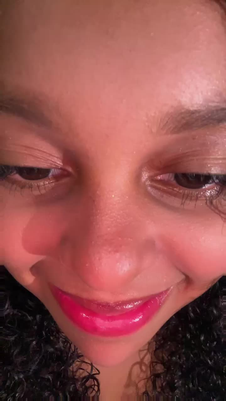 @isabella